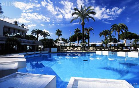 Hotel Martinez 34